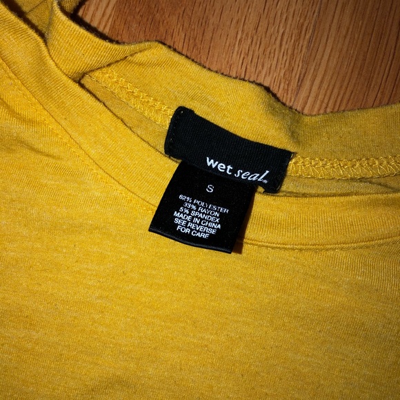 Trendy Yellow Tee - Picture 3 of 3